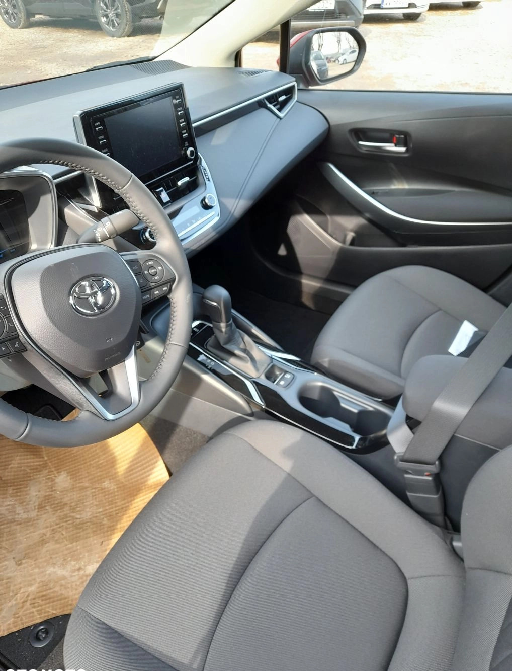 Toyota Corolla cena 125355 przebieg: 1, rok produkcji 2024 z Prochowice małe 37